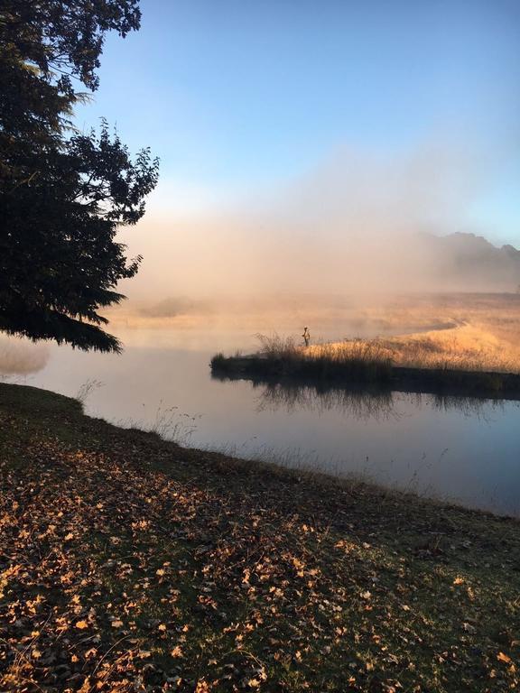 Elandskloof Trout Farm Pensionat Dullstroom Exteriör bild