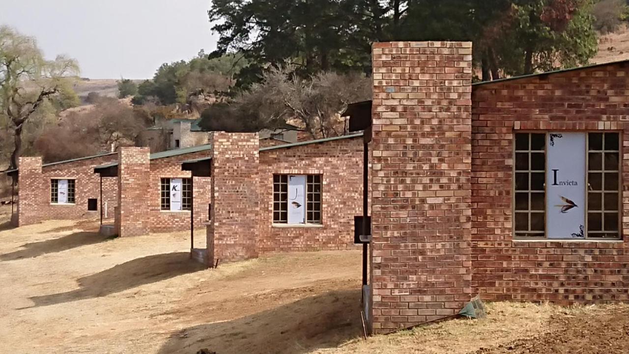 Elandskloof Trout Farm Pensionat Dullstroom Exteriör bild